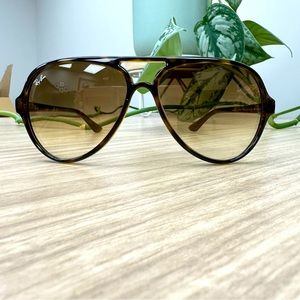 Ray-Ban RB4125 Cats 5000 Aviator